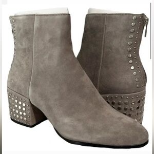 Dolce Vita Grey Suede Mazey Studded Boots 8